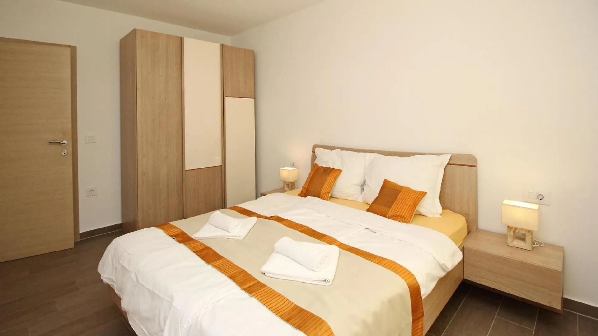 Tolle Ferienwohnung In Baska Mit Eigener Terrasse Хорватия